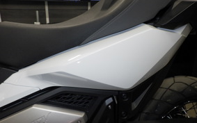 HONDA X-ADV 750 2024 RH21