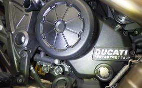DUCATI DIAVEL DARK 2013