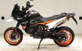 KTM 890 SMT 2025