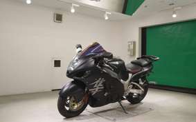 SUZUKI GSX-1300R HAYABUSA 2001