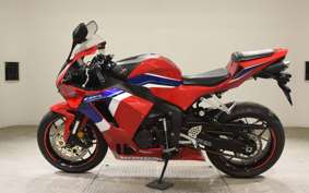 HONDA CBR600RR 2021 PC40