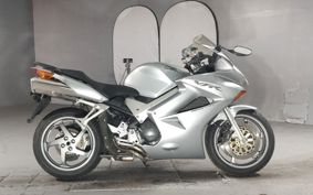 HONDA VFR800 RC46