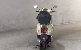 VESPA GTS SUPER TEC 300 2022 ..