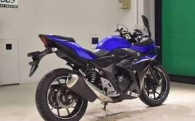 SUZUKI GSX250 R
