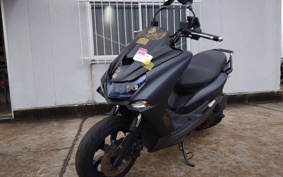 YAMAHA MAJESTYS SG52J