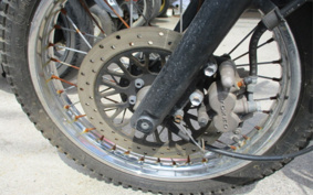 SUZUKI GLASS TRACKER BIG BOY NJ4BA