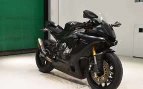 YAMAHA YZF-R1 2015