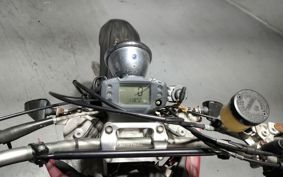HUSQVARNA SM250R ..