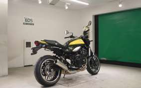 KAWASAKI Z900RS 2023 ZR900K