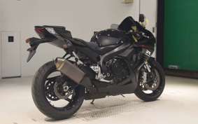SUZUKI GSX-R750 2011