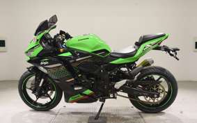 KAWASAKI ZX-25R 2018 ZX250E