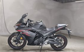 YAMAHA YZF-R25 RG10J