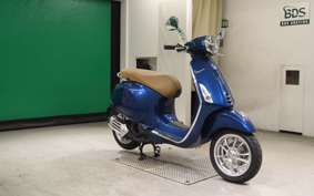 VESPA PRIMAVERA 125