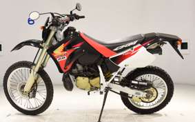HONDA CRM250AR 1999 MD32