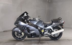 SUZUKI GSX-1300R HAYABUSA 2003 GW71A
