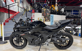 SUZUKI GSX250 R DN11A