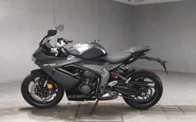 TRIUMPH DAYTONA 660 2024 LGL23U