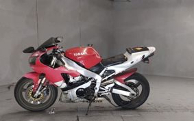 YAMAHA YZF-R1 RN01