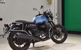 MOTO GUZZI V7-3 ストーン 2019