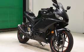 YAMAHA YZF-R25 A 2017 RG43J
