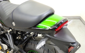 KAWASAKI Z900RS CAFE 2025 ZR900K