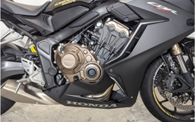 HONDA CBR650R 2021 RH03