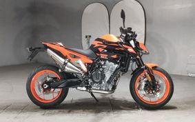 KTM 890 DUKE GP TU940