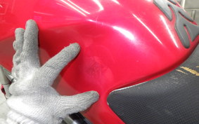 DUCATI MONSTER 400 IE 2004
