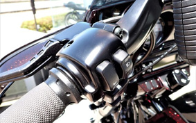 HARLEY FLHX 2011 KB4
