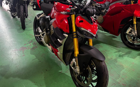 DUCATI STREET FIGHTER V4S 2020 FA00
