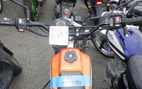 YAMAHA TW225 DG09J