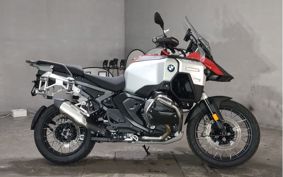 BMW R1300GS Adventure 2025 0M31
