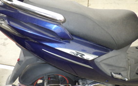 SUZUKI GSR125