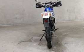SUZUKI DJEBEL250XC SJ45A