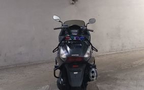HONDA  SILVER WING 400 TRAINING CAR  2005 NF01