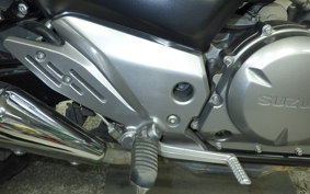 SUZUKI GSR250 2010
