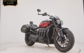 TRIUMPH ROCKET III GTストーム 2025