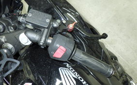 HONDA CBR250R GEN 3 MC41