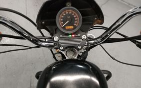 HARLEY HARLEY XL883L CR2
