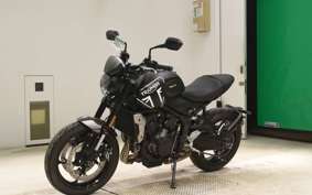 TRIUMPH TRIDENT 660 2021
