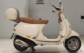 VESPA 125ET4