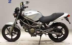 HONDA VTR 250 MC33
