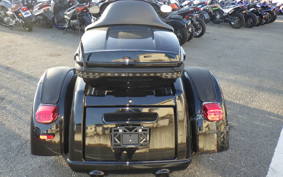 HARLEY FLHTCUTG 1870 2025