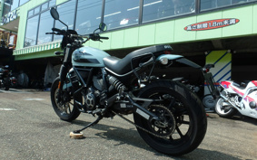 DUCATI SCRAMBLER SIXTY2 2016 KA00
