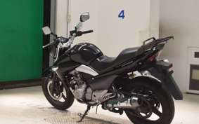 SUZUKI GSR250 2026