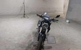 HONDA CB250R MC52
