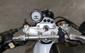 SUZUKI VAN VAN 200 NH41A