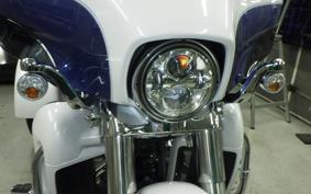 HARLEY FLHTCUTG TRIKE 2015