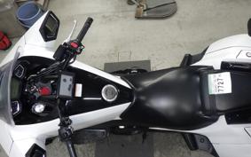 HONDA NM4 VULTUS -02 2016 RC82