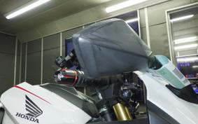 HONDA CBR250RR A MC51